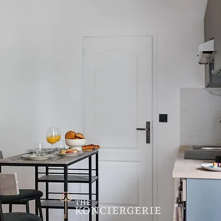 Elegant Redecore - Confort Et Calme A Lägenhet Paris